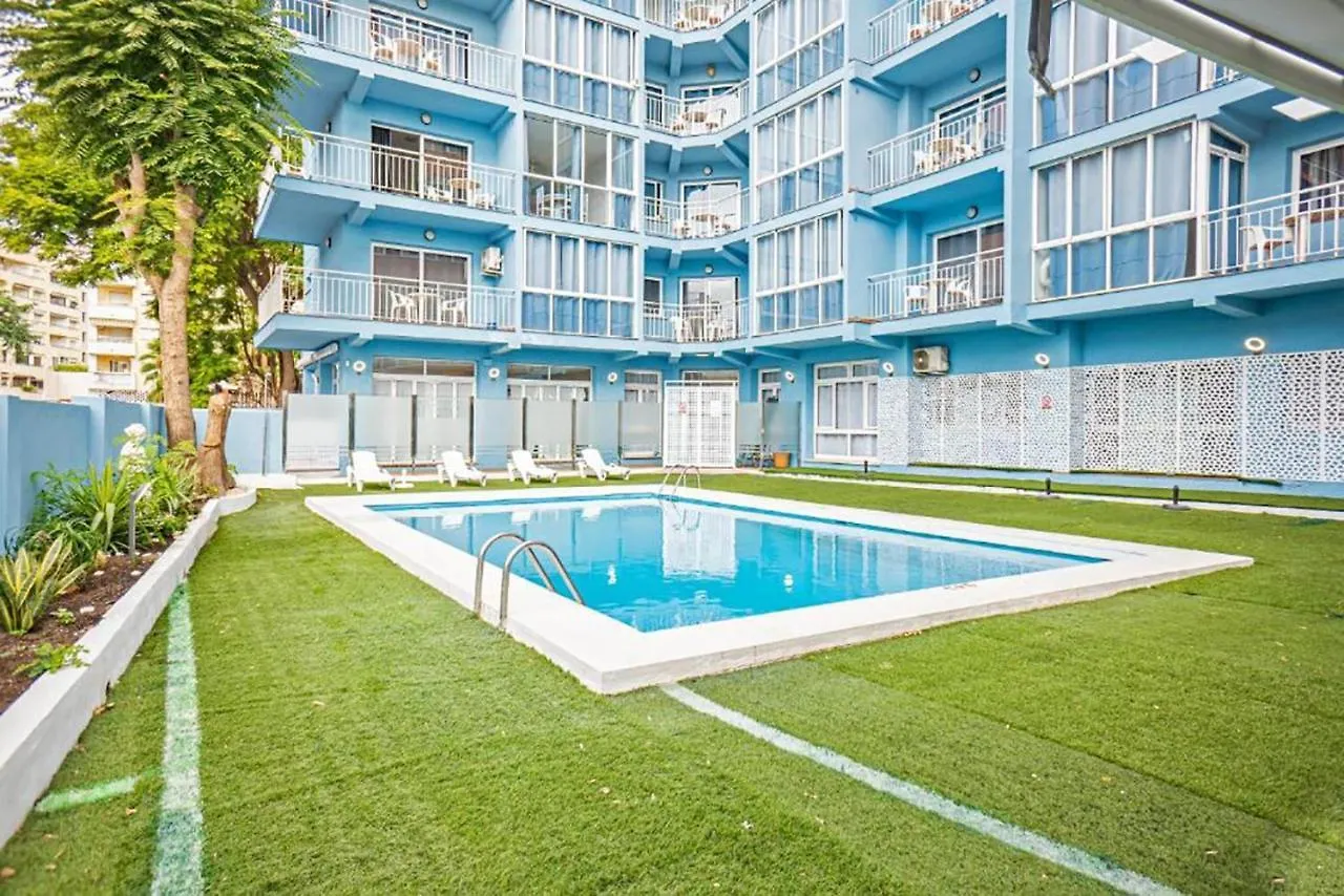 Apartamentos El Velero Vip location
