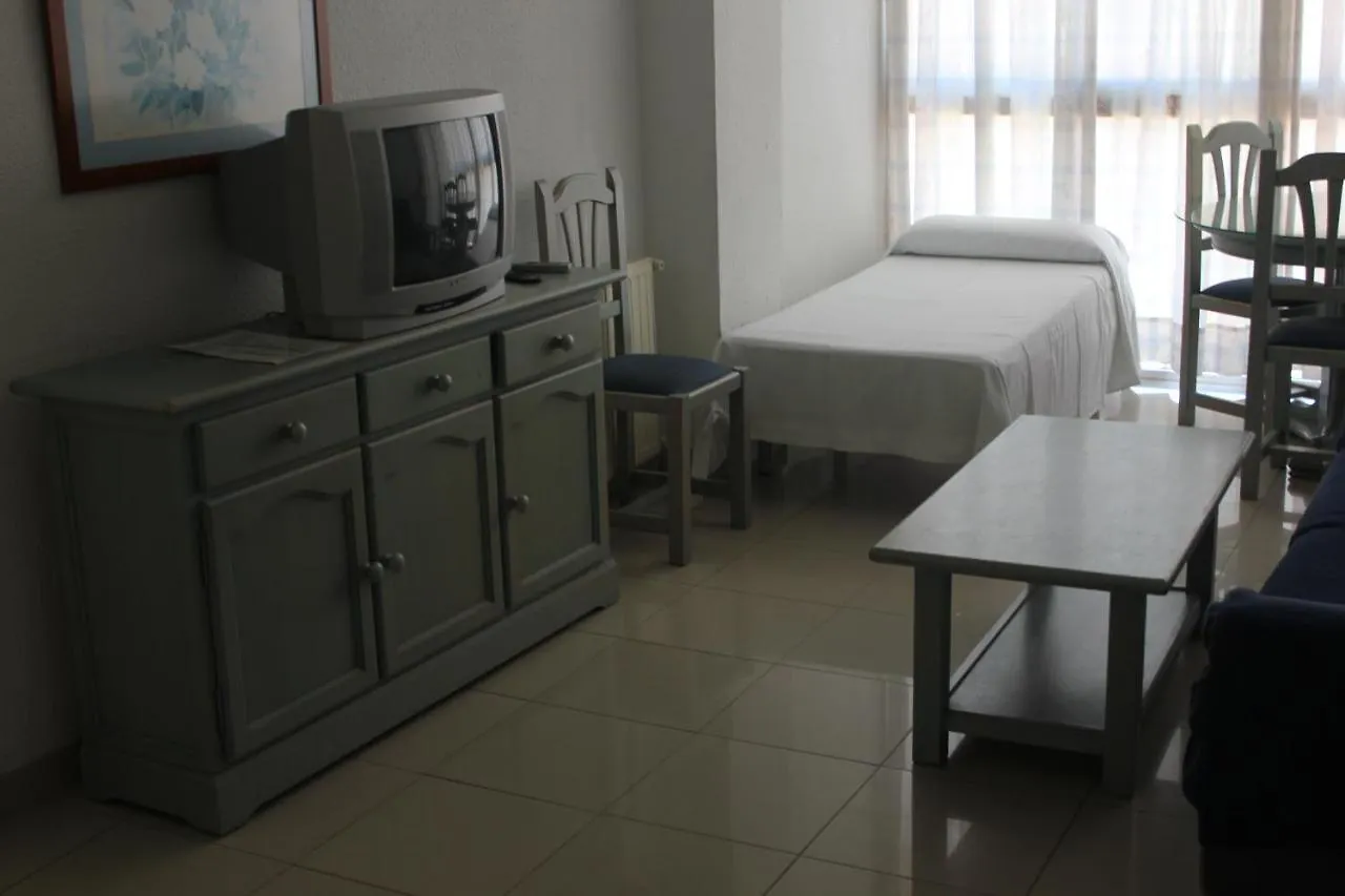 Apartamentos El Velero Vip Torremolinos Spain