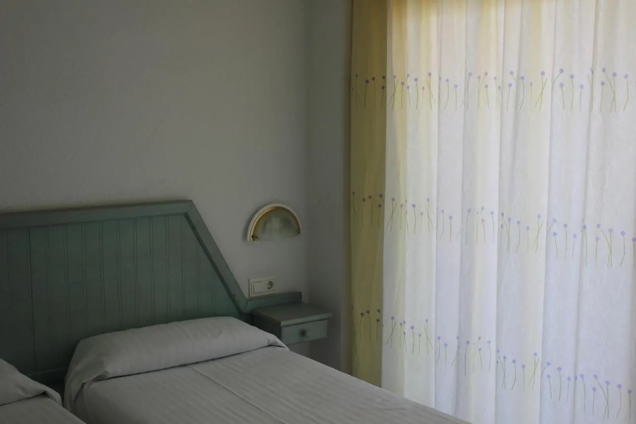 Apartment Apartamentos El Velero Vip Torremolinos Spain